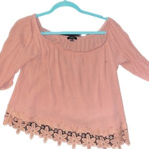 Pink quarter top
